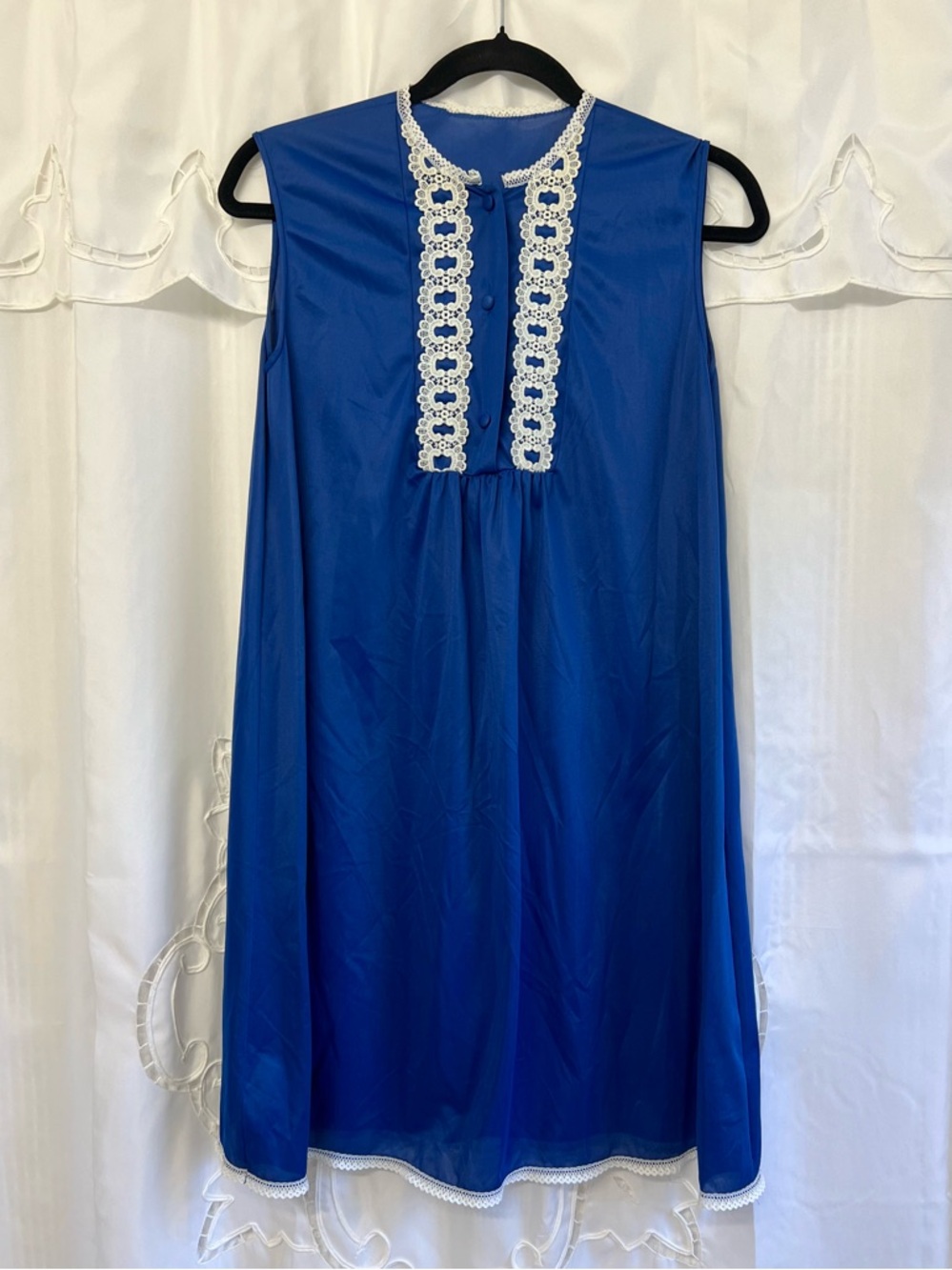Vintage Van Raalte Blue Nylon Nightgown White Lace Trim Sleeveless USA Small